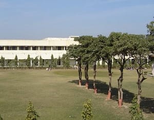 BSA College- Location and Infrastructure