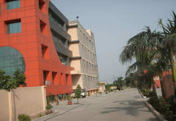 HLM Law College, Ghaziabad | Admission Process| Scholarships| Eligibility Criteria | Faculties | Fee Structure| Best Courses | Location and Infrastructure