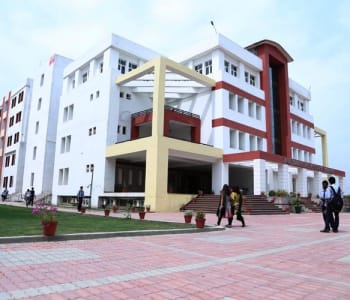BBDIT College of Pharmacy, Ghaziabad | Highlights| Location and Infrastructure| Courses and Specializations| Admission Process| Eligibility Criteria| Fee Structure| Scholarships