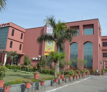 IPEM Law Academy, Ghaziabad | Best Courses| Admission Process| Faculties| Scholarships| Fee Structure| Eligibility Criteria| Highlights| Location and Infrastructure