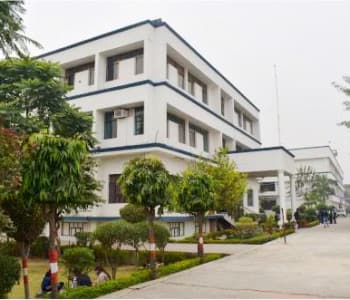 IAMR Law College, Ghaziabad | Best Courses| Admission Process| Faculties| Scholarships| Highlights| Location and Infrastructure
